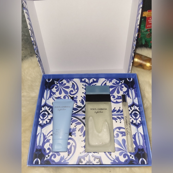 Dolce & Gabanna Purfume Set - Picture 3 of 3